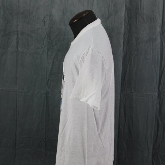 Vintage Graphic T-shirt - North West Territories Softball - Men's Large - Picture 4 of 7